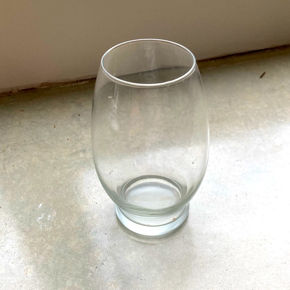 MCM modern vintage clear glass vase. Beautiful architectural lines